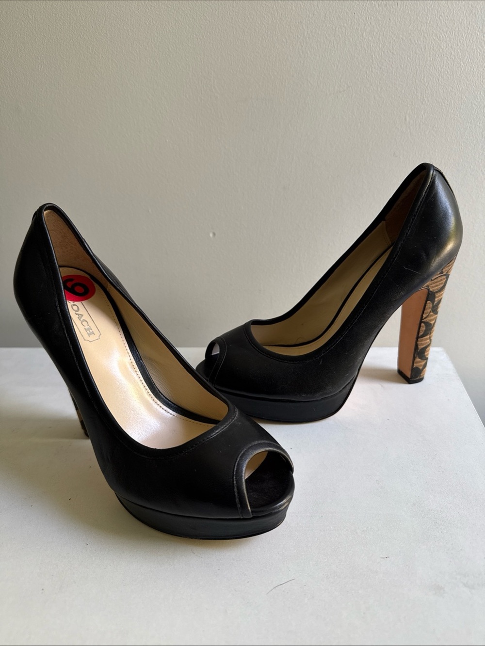 New Sz 6 B Coach 4 1/2” High Heel Signature Black Leather No Open Toe Logo Shoes